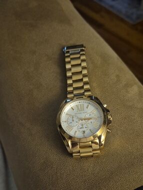 Michael Kors Gold and White Men's Chronograph Bracelet Watch